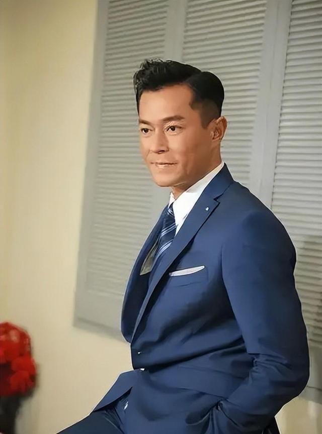 豪取七连胜 山西男足锁定“争冠组”