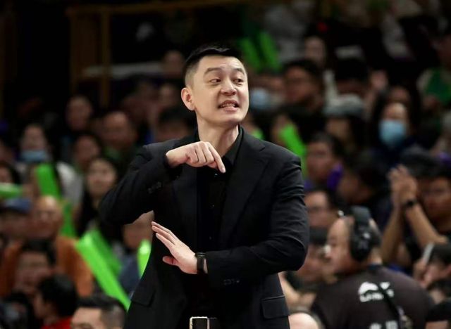 公牛最多领先34分大胜雄鹿:中国血统十号秀19+5+5 四号秀10分