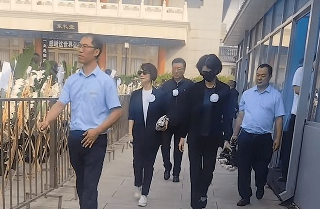 温网首轮看点,德雷珀止步四强美黑马进决赛,大坂火娃争首冠