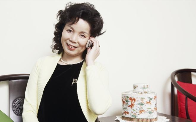 欧冠3连胜！54岁名帅造英超第1奇兵：卖6主力仍能活 1神迹仅逊皇马