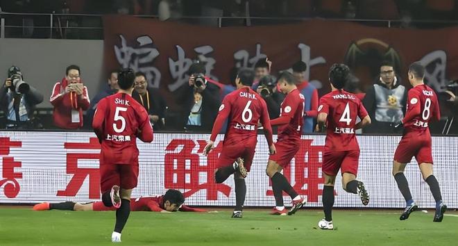海淀首届“厂超”开踢!百度、腾讯、小米绿茵场正面对决