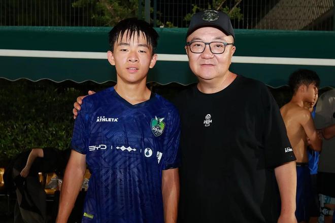 8场0球0助!曼联太子爷坑惨卡里克:连场闹笑话 全场0射正评分5.7