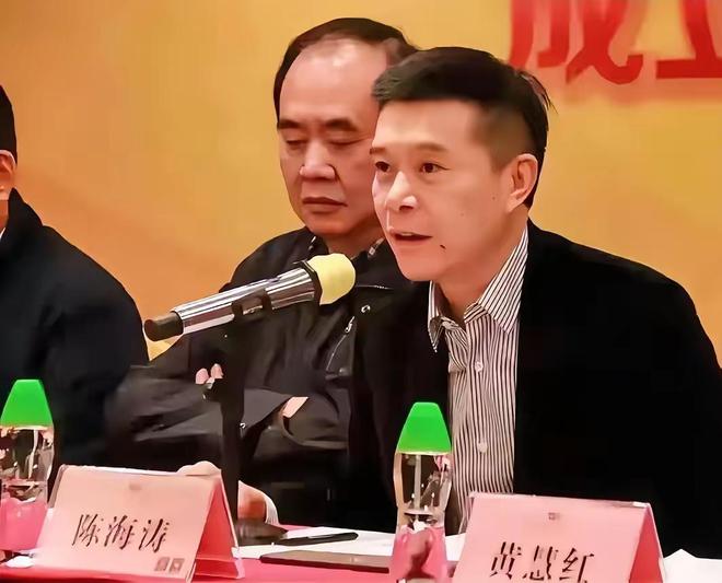 球迷吵翻!乔丹是NBA初代营销大牌,詹姆斯是迭代招牌,真相扎心