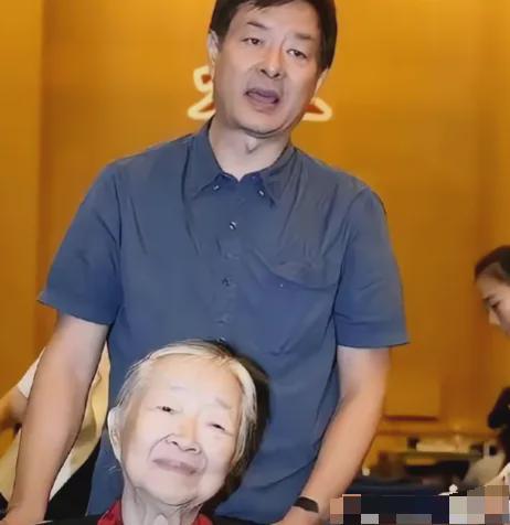 阿卡“护送”西班牙夺冠,西班牙进入体育盛世!