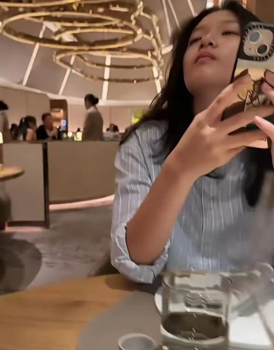 重返老东家?美记:詹姆斯会和热火讨论回归的可能性!