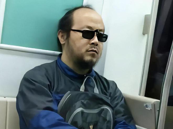 铜梁龙将士到安居古城“过端午”,刘建业包粽子“汗颜了”