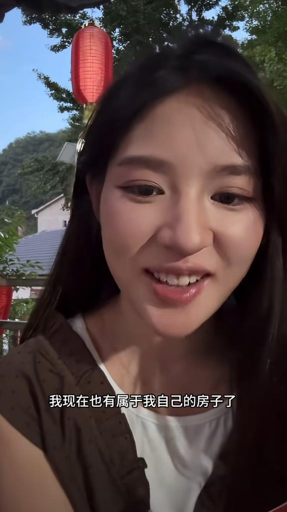 宏远早报！内线大将又一人离队，外教全家定居东莞，3人续约！