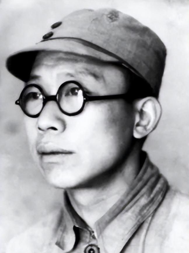 文强被枪决16年后,他的儿子文伽昊沦为月薪3000的普通打工者,这样的结局令人感慨不已