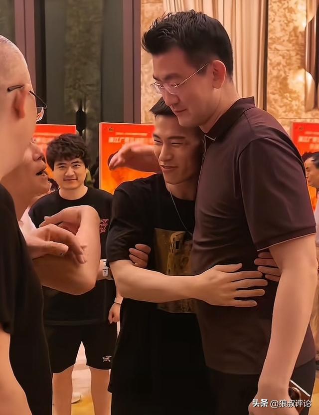 德罗巴曾劝萨拉赫“自私”转会 如今回归利物浦传闻再起