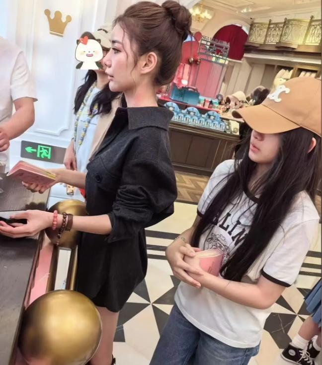 重返老东家?美记:詹姆斯会和热火讨论回归的可能性!