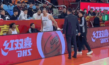 总价1.21亿镑创纪录!曼城第2次报价23岁英格兰国脚 或成英超标王