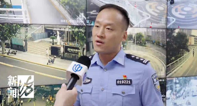 皇马球星维尼修斯被西甲禁赛4场,将缺席对阵巴萨;维尼修斯解释获得红牌原因:一场意外的纠缠!