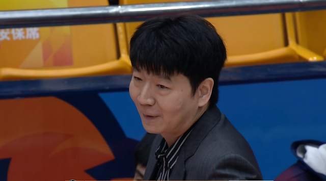 哈登休斯顿被捕,因车内非法携带枪支