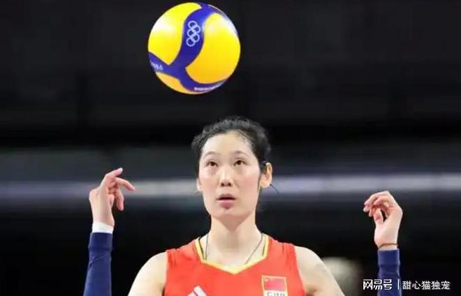 男篮击败荷兰却高兴不起来,杨瀚森表现不佳,郭士强批评王俊杰
