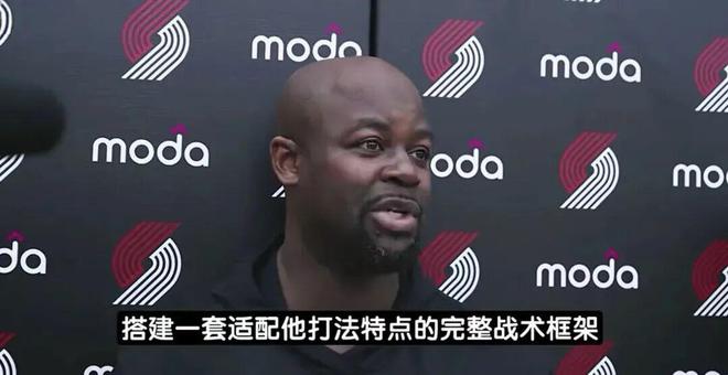 三笘薰去阿森纳?日本网友吵翻了阿森纳这个夏窗其实挺让人挠头的