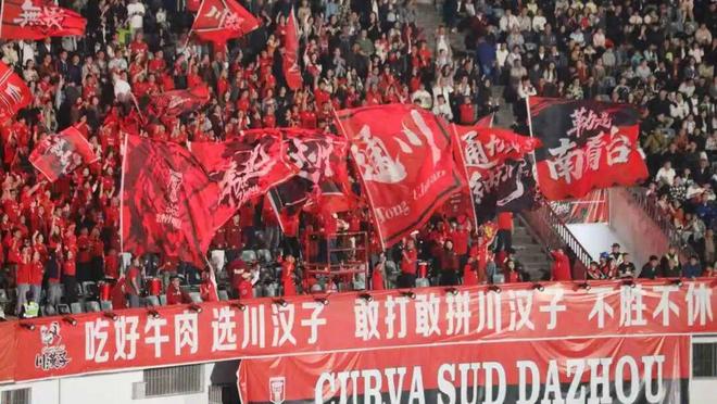 马刺又被坑了？一场NBA比赛没打就赛季报销，文班亚马失得力助手