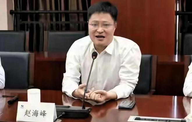卡里克狂喜!曼联天赐良机!苦等 17 年终迎金球巨星