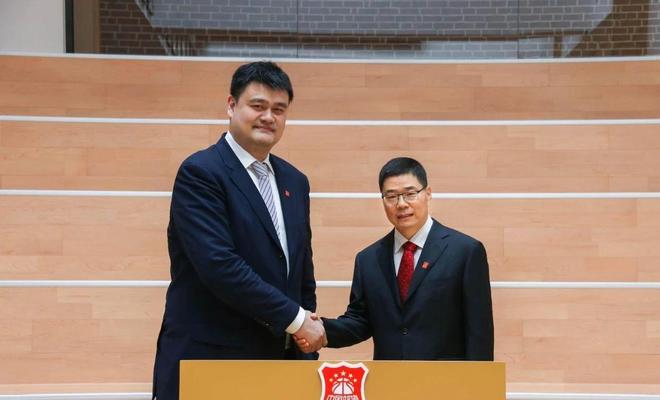 争议!男篮将开会总结 媒体人质疑:输完球开两天会拍拍照汇报完事儿