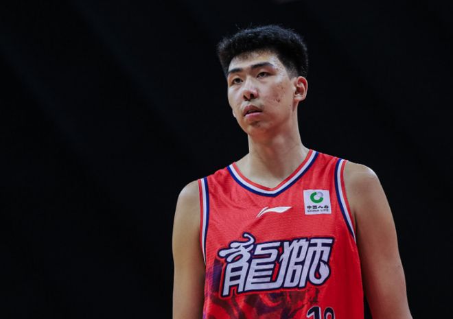加拿大大师赛爆冷频频,四位前十首轮游!