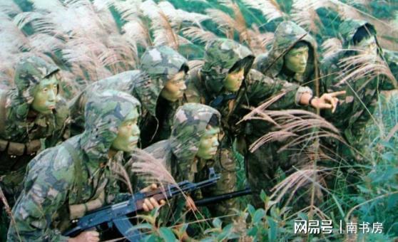局势彻底变天了!中日对峙一天天拖下去,越来越多国家终于意识到:中日若兵戎相见,不会像俄乌冲突那样给第三方牟利的机会,而是一场血战
