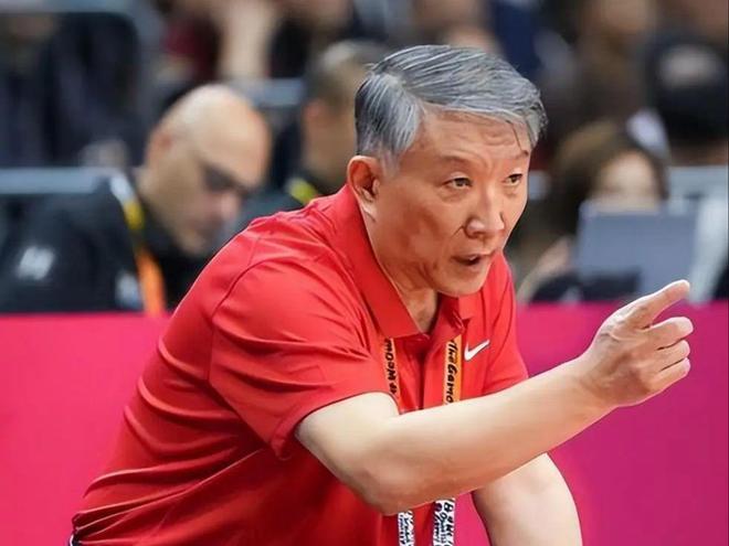 莱昂纳德2年1.15亿提前续约猛龙 生涯总收入超5亿